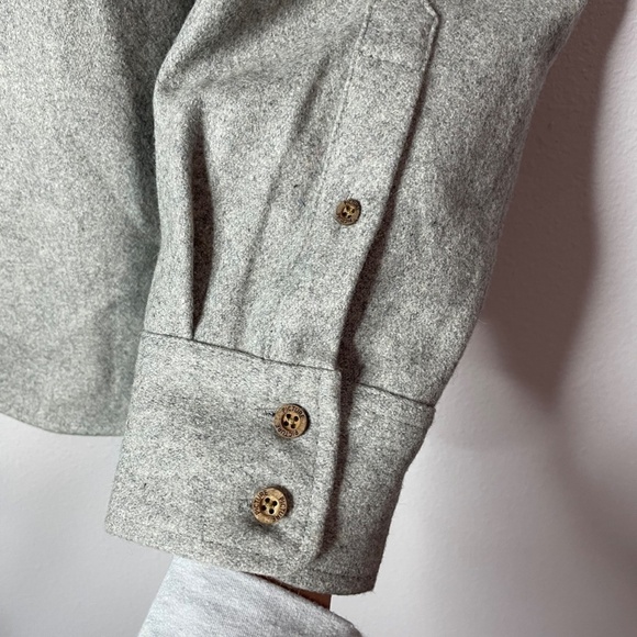 Picture Organic Clothing Button Up Shirt Jacket - Picture 3 of 7